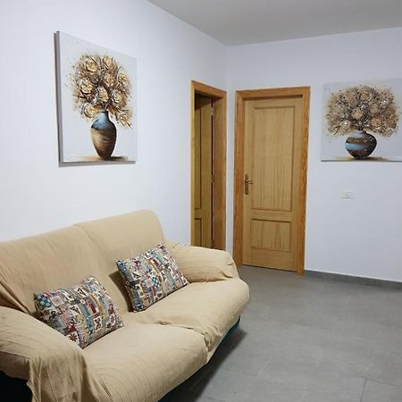 Apartamento Privado En Una Zona Tranquila Y Proxima Al Aeropuerto Tf Norte Y A La Ciudad De San Cristobal De La Laguna . Esterno foto