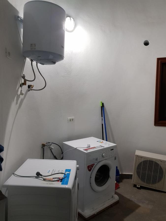Apartamento Privado En Una Zona Tranquila Y Proxima Al Aeropuerto Tf Norte Y A La Ciudad De San Cristobal De La Laguna . Esterno foto